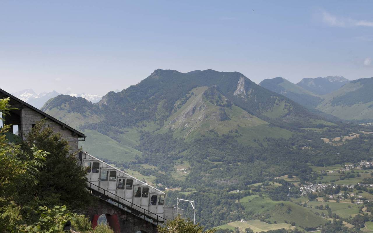 Vue sur les montagnes, séjour montagne Pyrénées, Hôtels Vinuales